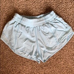 Lululemon Hotty Hot Short II